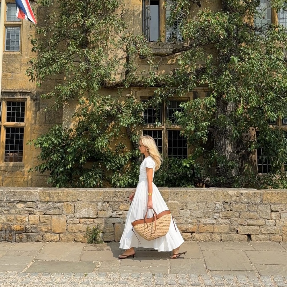 Fuchsia Shaw Dahlia Dress - Picture 5 of 9